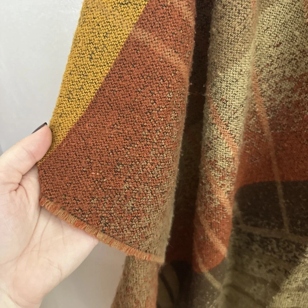 Women's Brown Plaid Winter Shawl‎ Poncho One Size Made In France